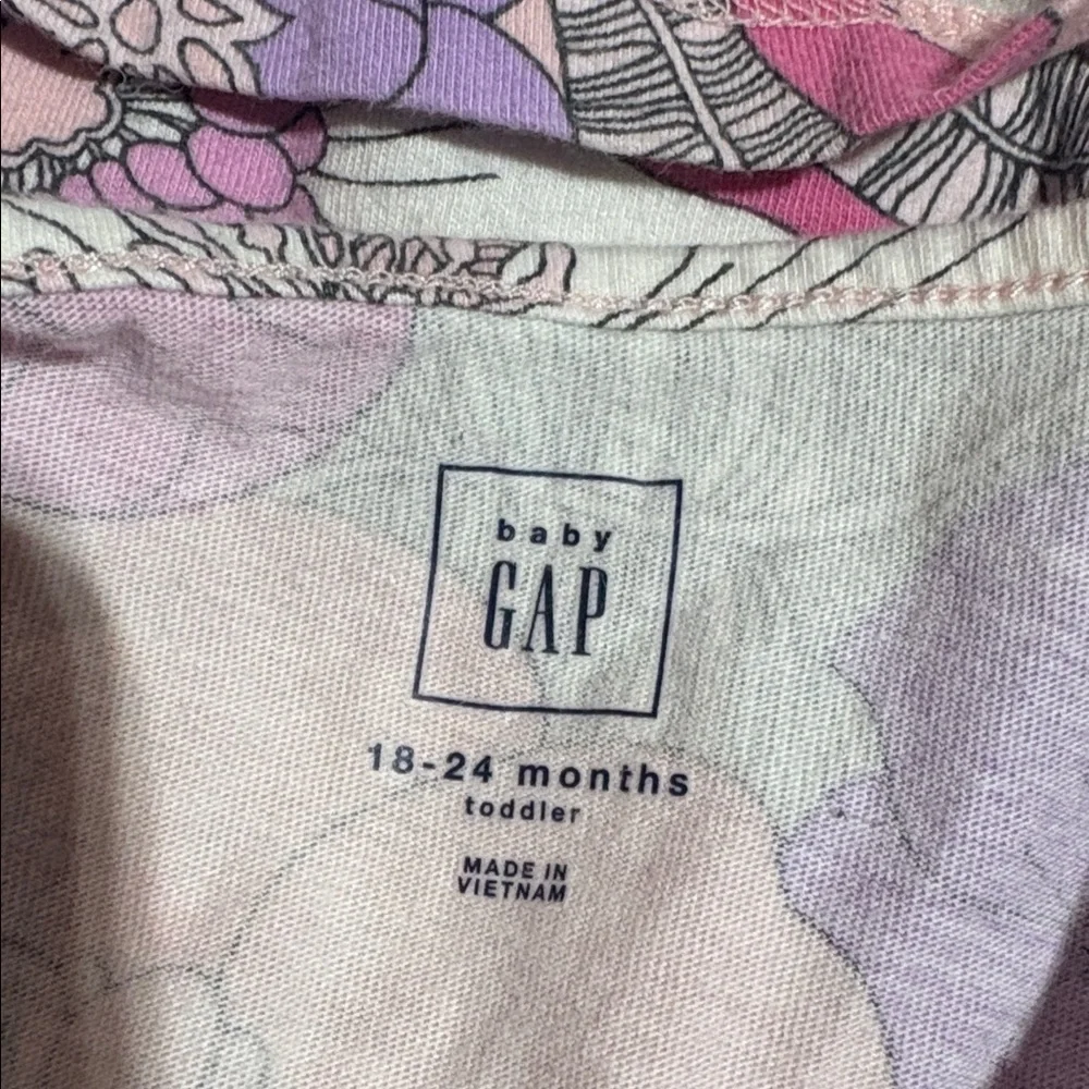 GAP playful pink
